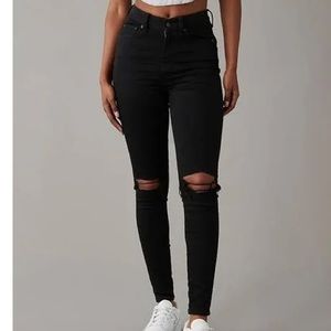 American Eagle Next Level Stretch Black Distressed Skinny Jeans